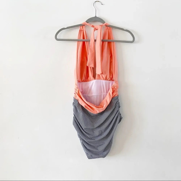 Cupshe Swimsuit Size Medium New Halter Tie Neck Gray Coral Vacay Beach Pool Trip - Picture 2 of 9
